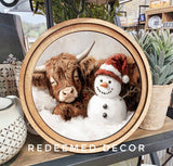 8" Round Highland Snowman Art